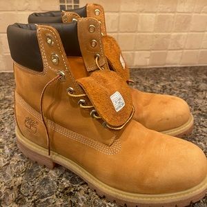 Timberland size 8 leather boots